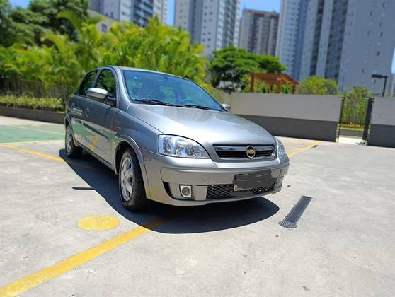 CHEVROLET CORSA 1.4 MPFI PREMIUM SEDAN 8V FLEX 4P MANUAL CHEVROLET CORSA 1.4 MPFI PREMIUM SEDAN 8V FLEX 4P MANUAL